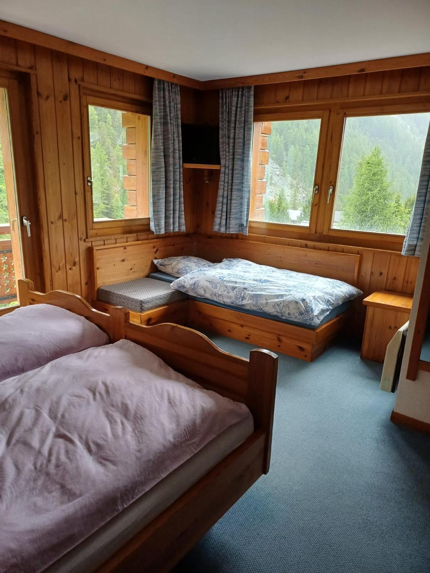 Hotel Garni Les Bouquetins Зинал Екстериор снимка