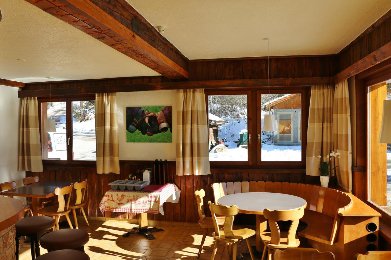 Hotel Garni Les Bouquetins Зинал Екстериор снимка